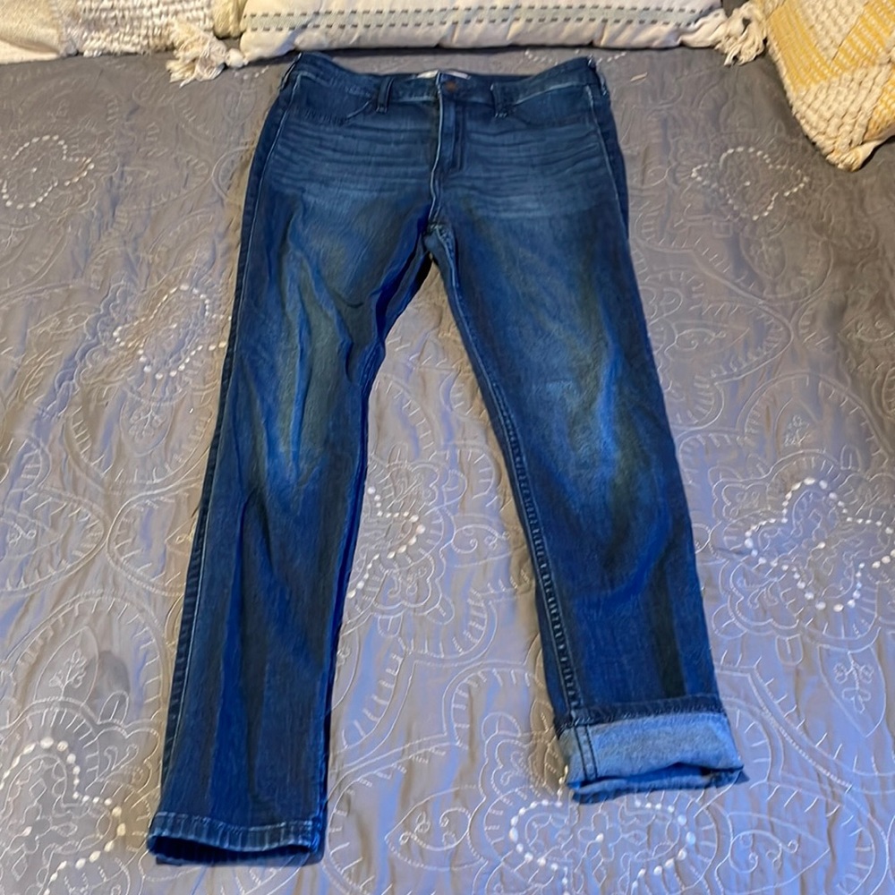 Hollister Lightweight Ankle Jeans
